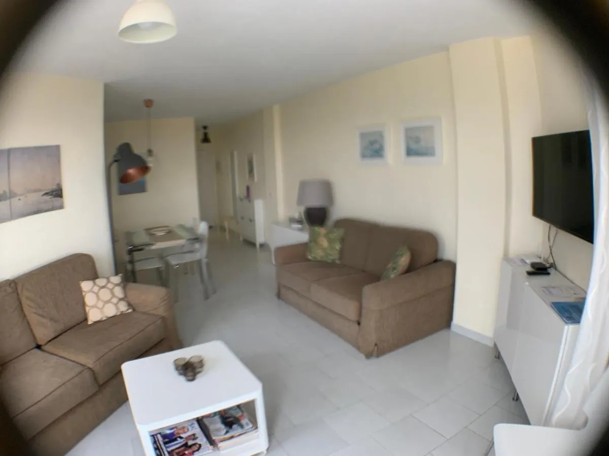 Seaview Penthouse Apartment Sitio de Calahonda Spain